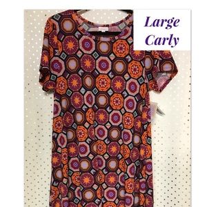 Carly LuLaRoe